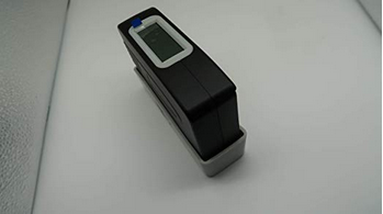 Emissions and Stack Gloss Meter with Projecting Angle 20° 60° 85° - Image 3
