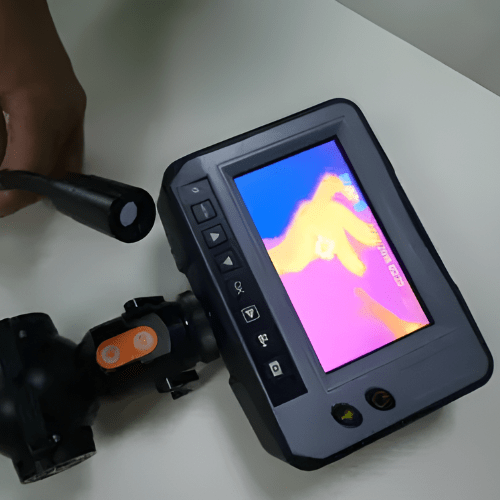 Emissions and Stack Handheld, 4-Way Articulation, 4.3" LCD Display Industrial Endoscope With Thermal Image - Image 2