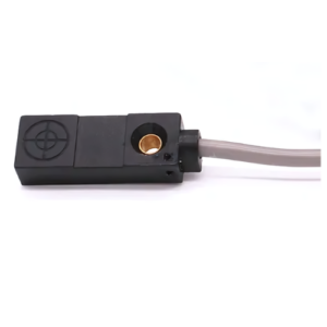 Flush Mount Proximity Sensor 10-30V DC ≤ ±10% Drift IP67 2 % to 5 % Hysteresis - Emissions and Stack