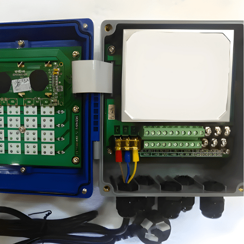 Clamp-On Ultrasonic Flow Meter for Liquids– Emissions And Stack - Image 4
