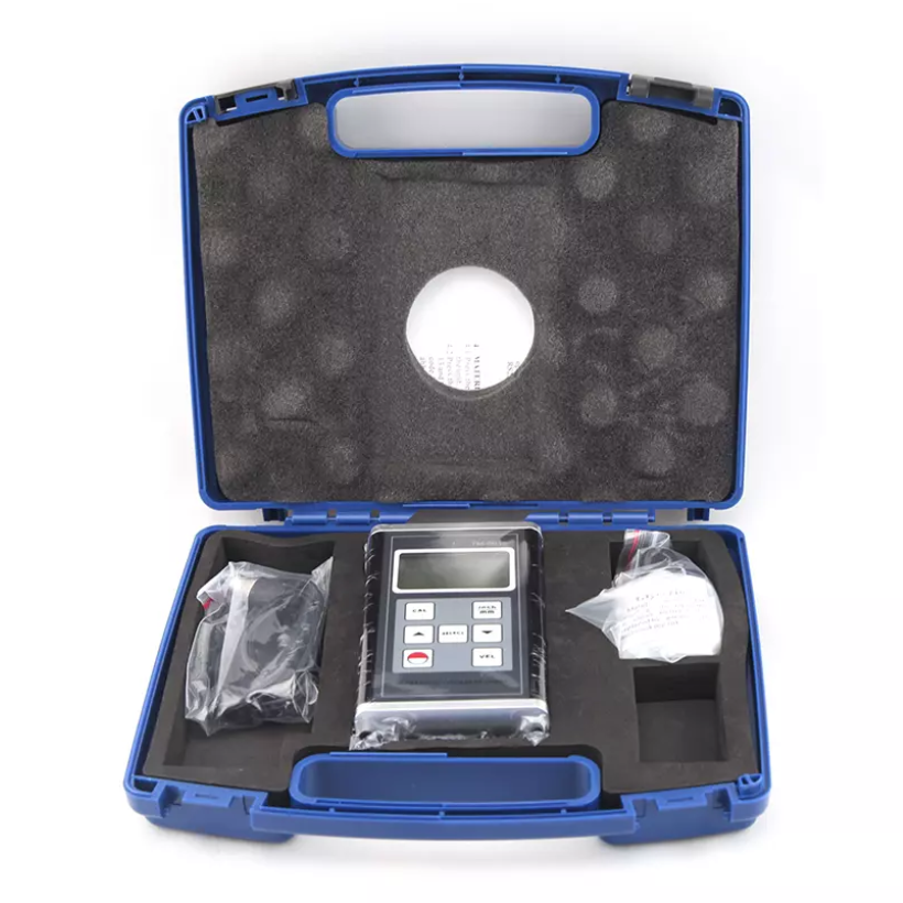 Ultrasonic Thickness Gauge (Coupling, Low Power Usage) - Image 2